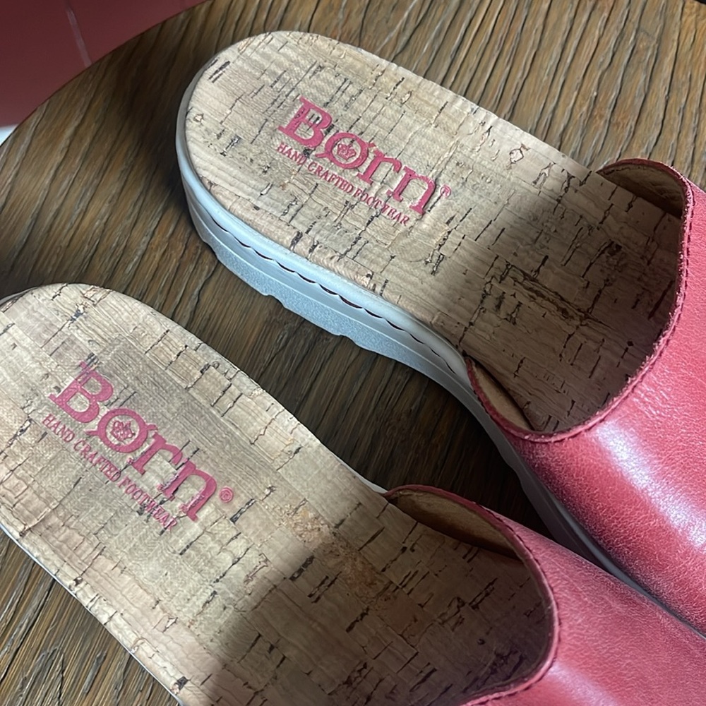 Born shoes size 8. Used but really good condition. - Picture 2 of 8